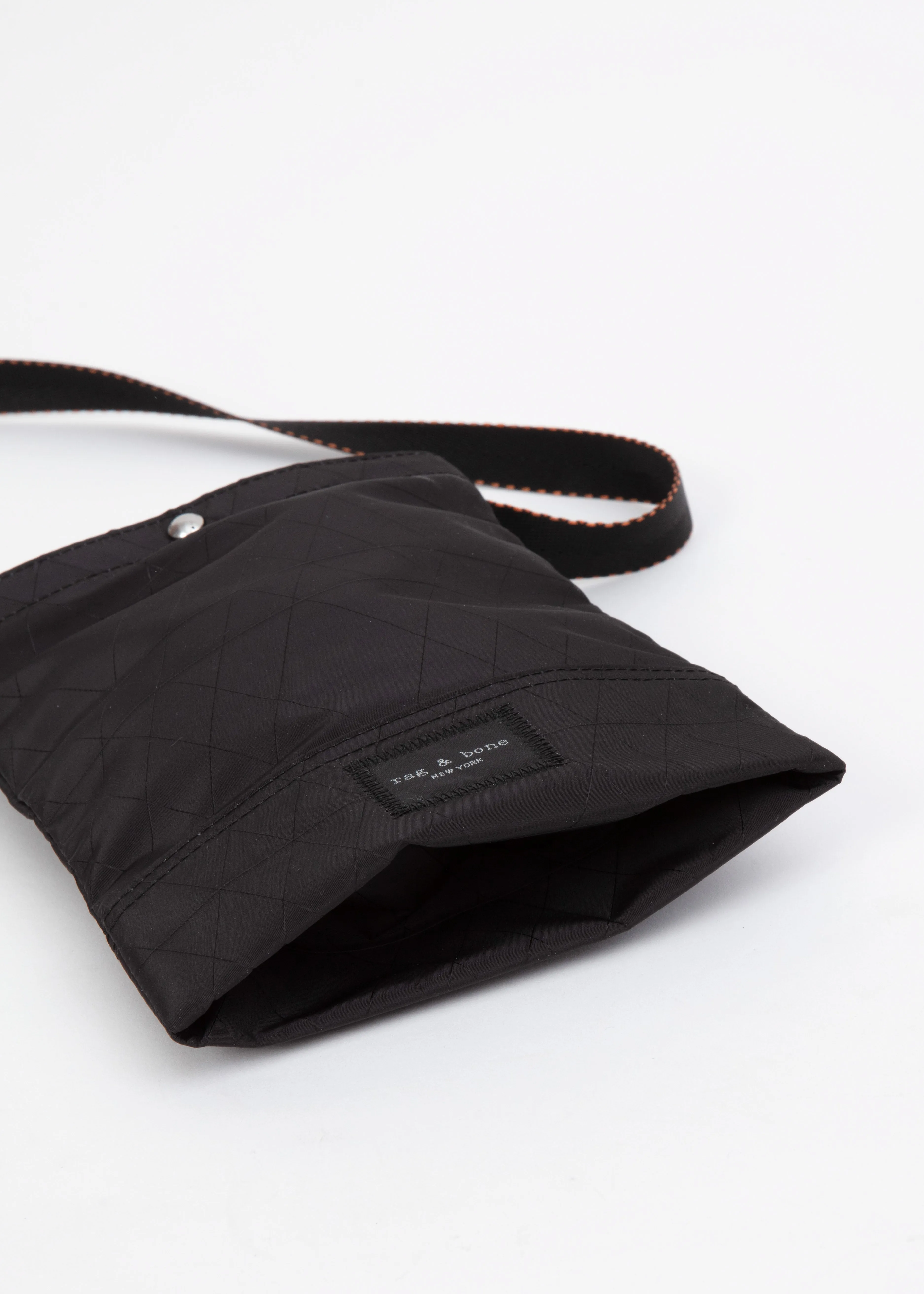 Addison Pouch