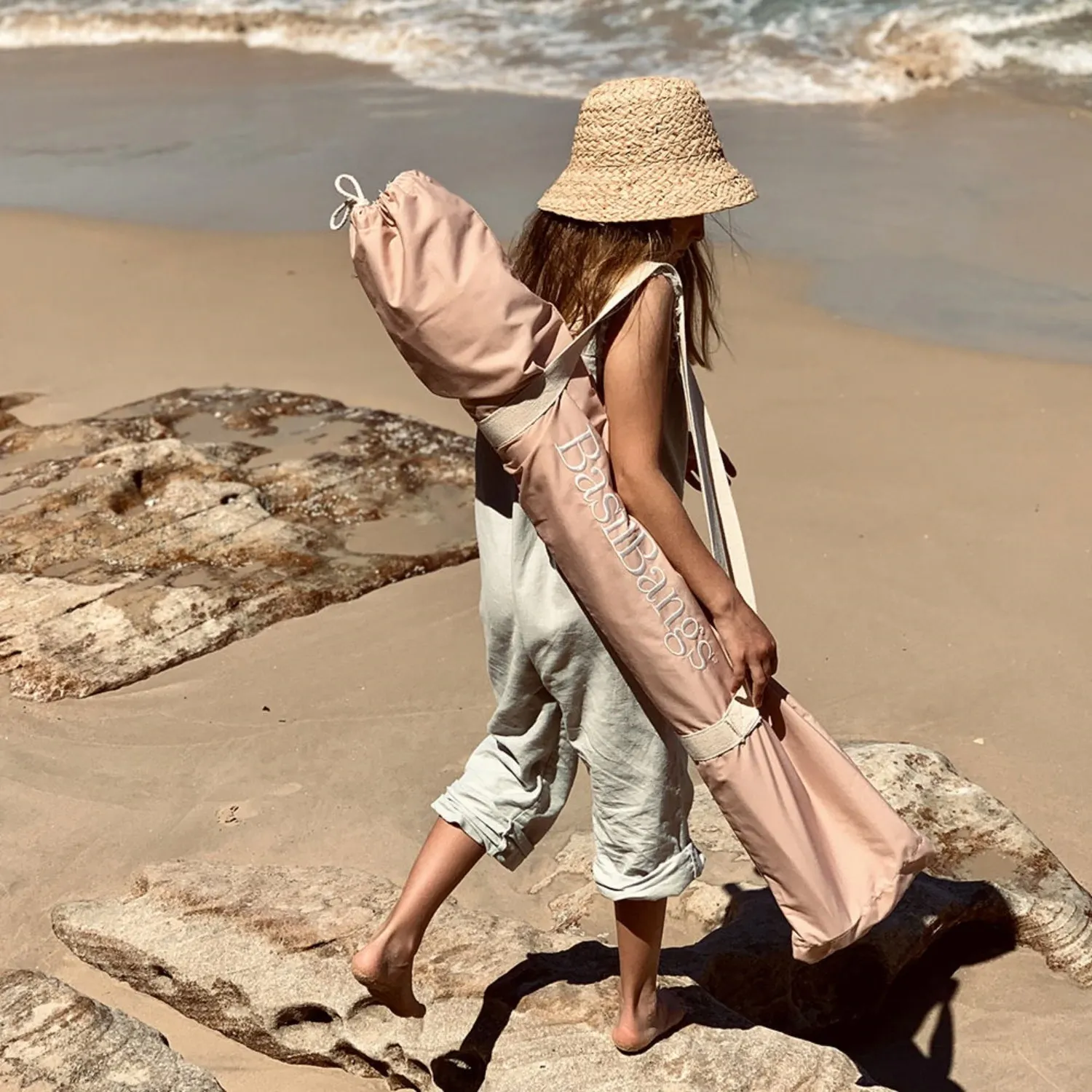 basil bangs | the weekend beach umbrella | nudie - LC