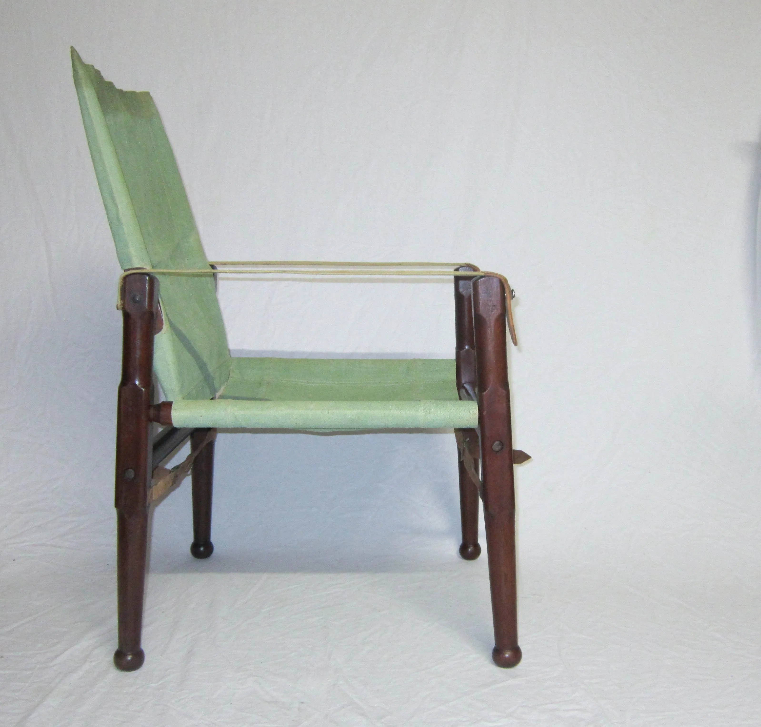 Early Twentieth Century Campaign Roorkhee Chair with Transit Bag