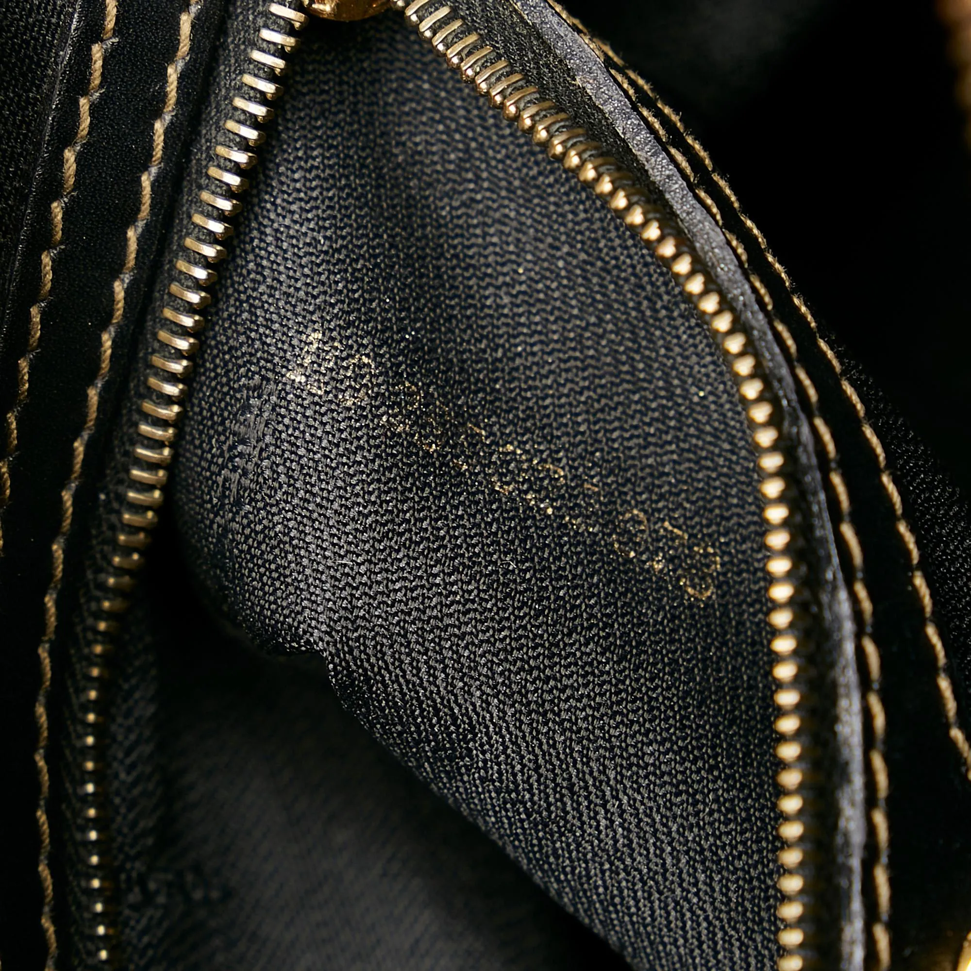Fendi Pequin Boston Bag (SHG-30016)
