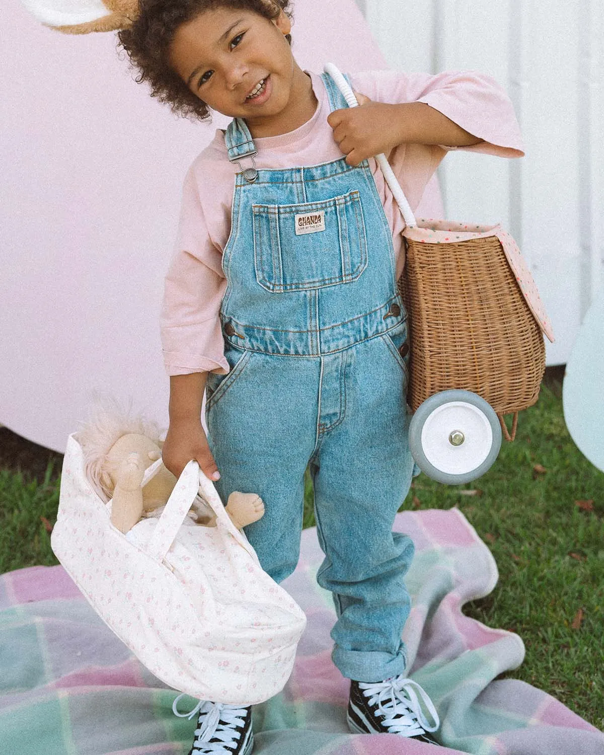 Olli Ella Dinkum Dolls Carry Cot - Pansy