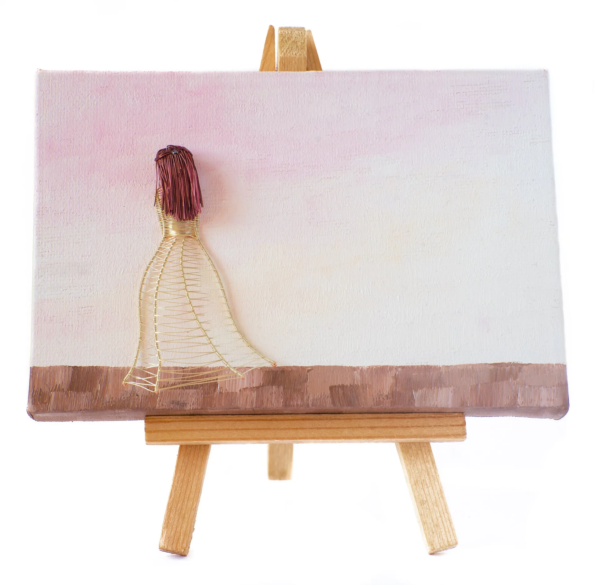 Personalised Mini Wireart Girl: Champagne Dress, Sunset
